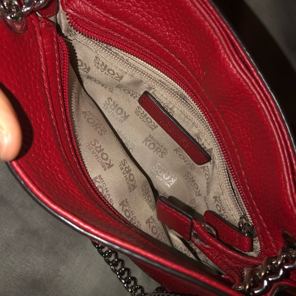 Authentic Michael alors Cross Cody Bag - Picture 3 of 6